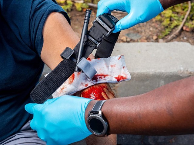 Curso de control de hemorragias. Santiago