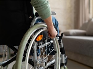 Movilización de personas con movilidad reducida: ¿qué protocolos y equipos son necesarios?